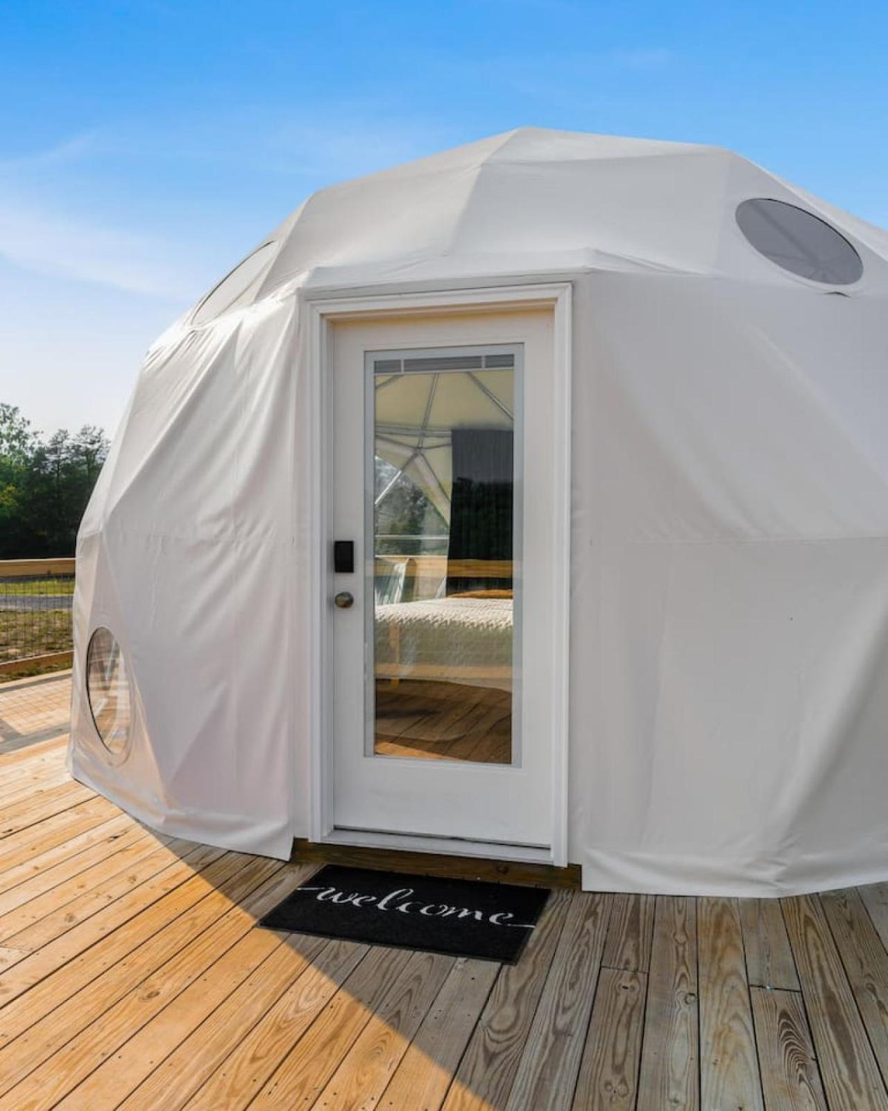 Гостевой дом Tranquil Dome At Faraway Camp Лурей Экстерьер фото